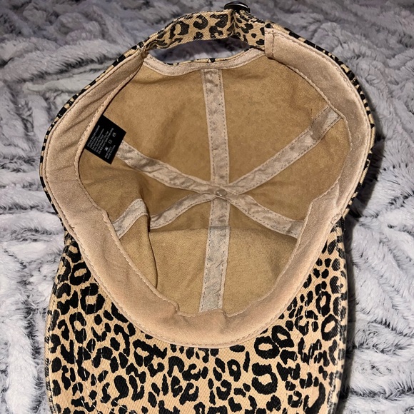 Leopard print cap - Picture 3 of 7